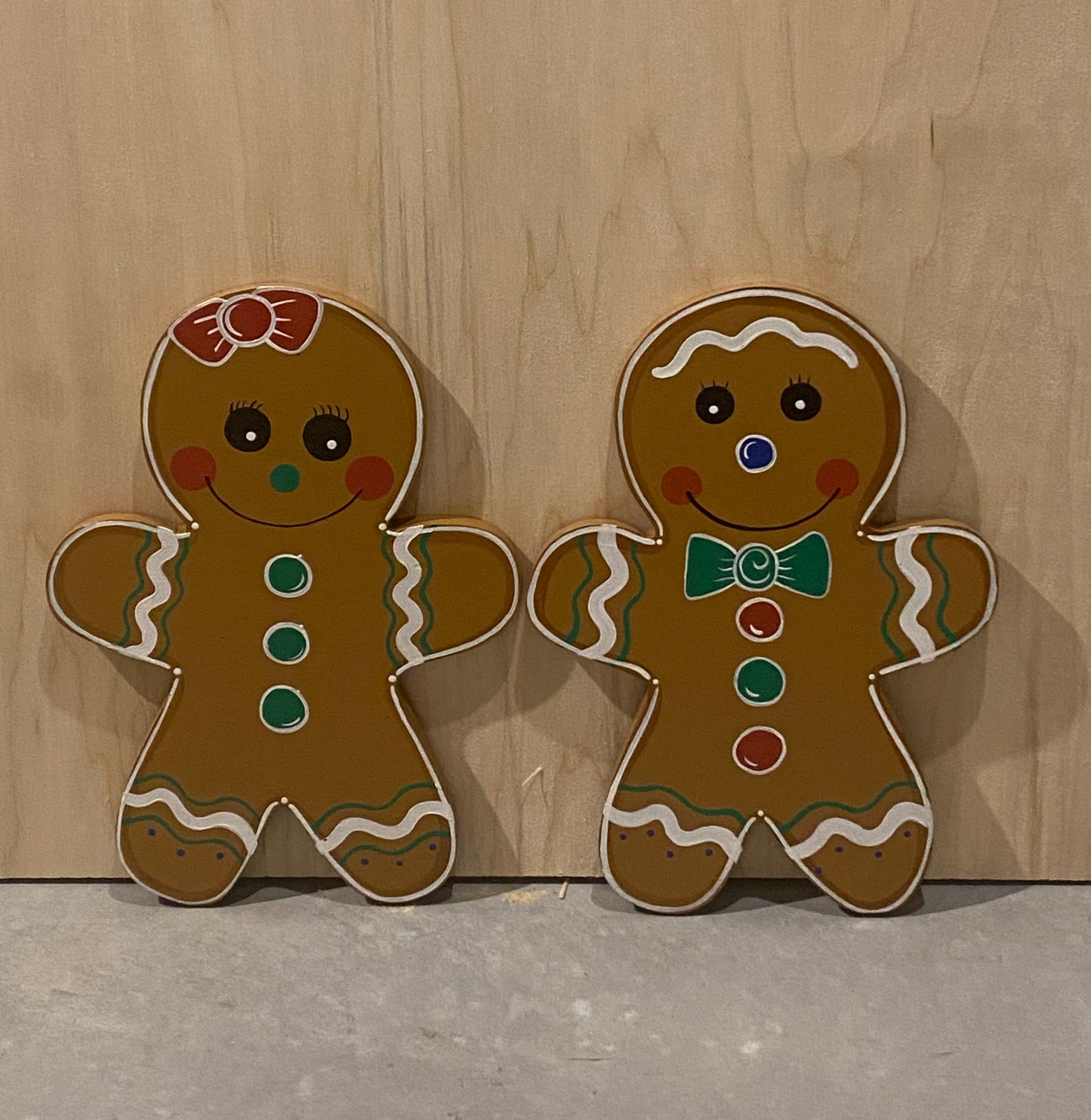 Christmas Gingerbread Man, Woman, Wood Outdoor Yard Art Sign, Plant Pokes, Set of 2
