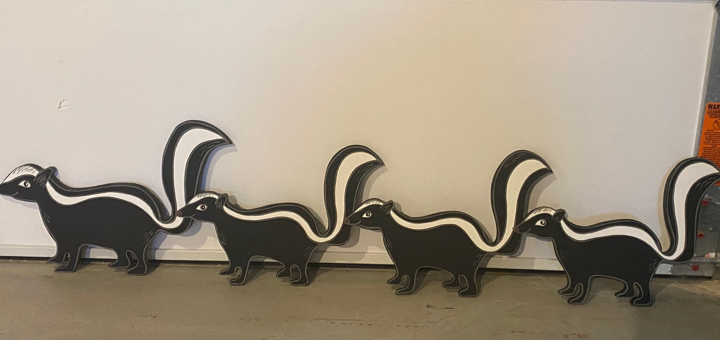 Skunk Family Wood Outdoor Yard Art Sign, Set of 4, Mama and her babies, skunks