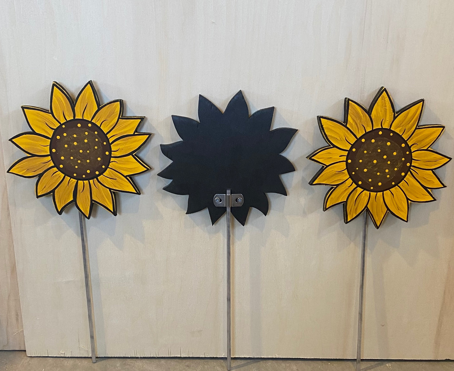 Sunflower Wood Outdoor Plant Poke, Garden Stake Yard Art Sign, Flowers