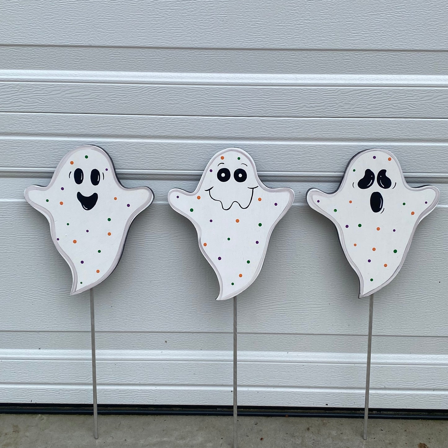 Halloween Ghosts Wood Outdoor Yard Art Sign, Ghost Lawn Decorations, Plant Pokes