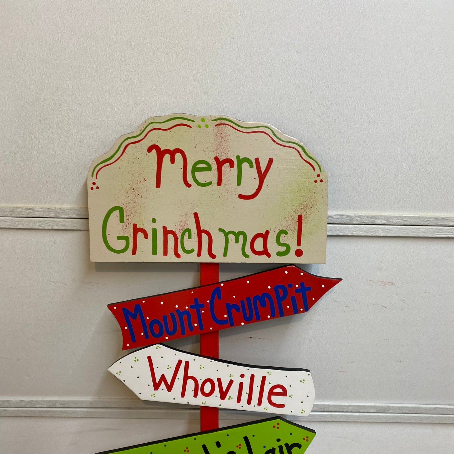 Grinch Whoville Merry Christmas Directional Wood Outdoor Yard Art Sign, Merry Grinchmas