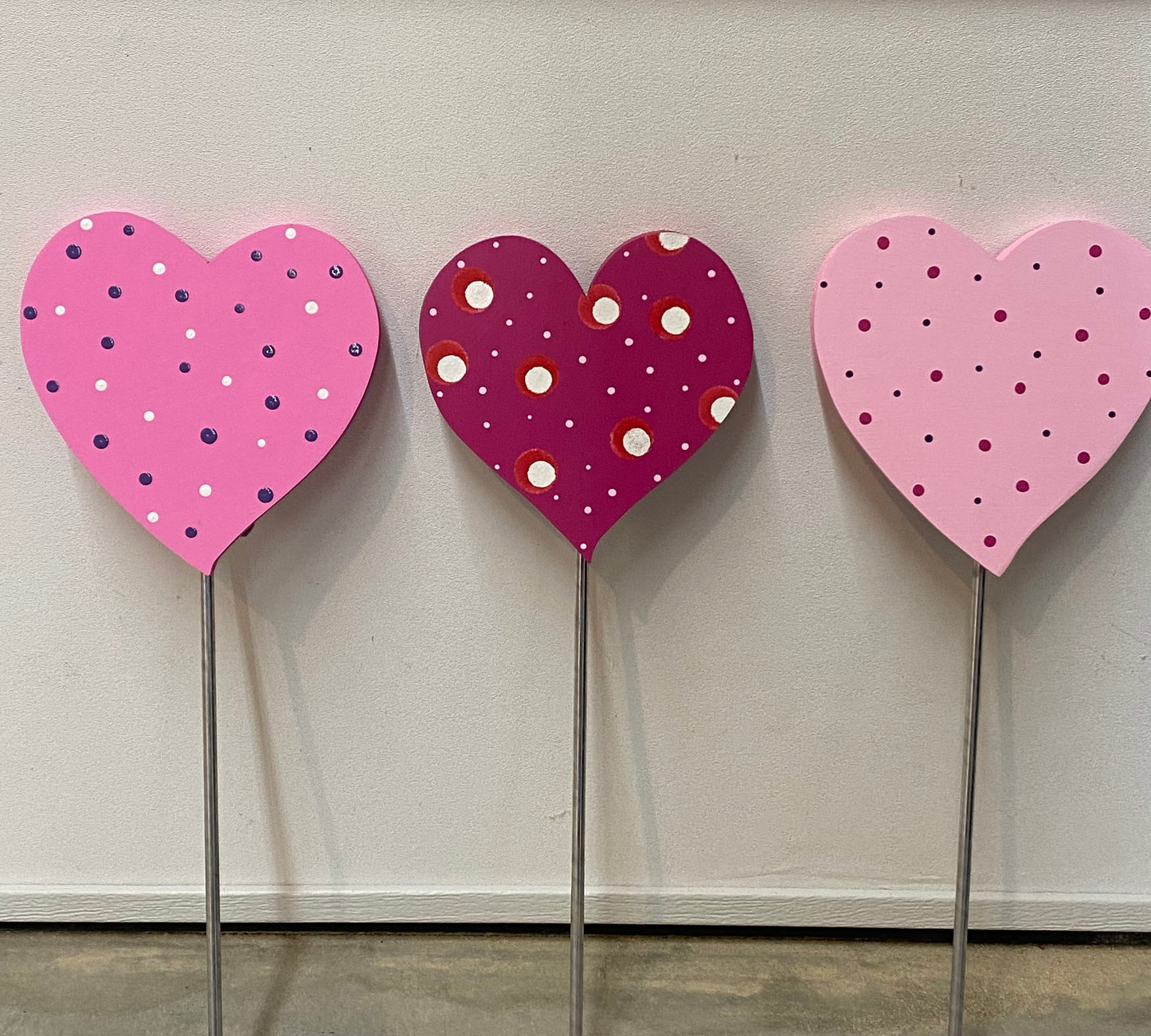 Valentine’s Day Wood Hearts Plant Poke, Yard Art Sign, Valentine Day Hearts, Set of 3