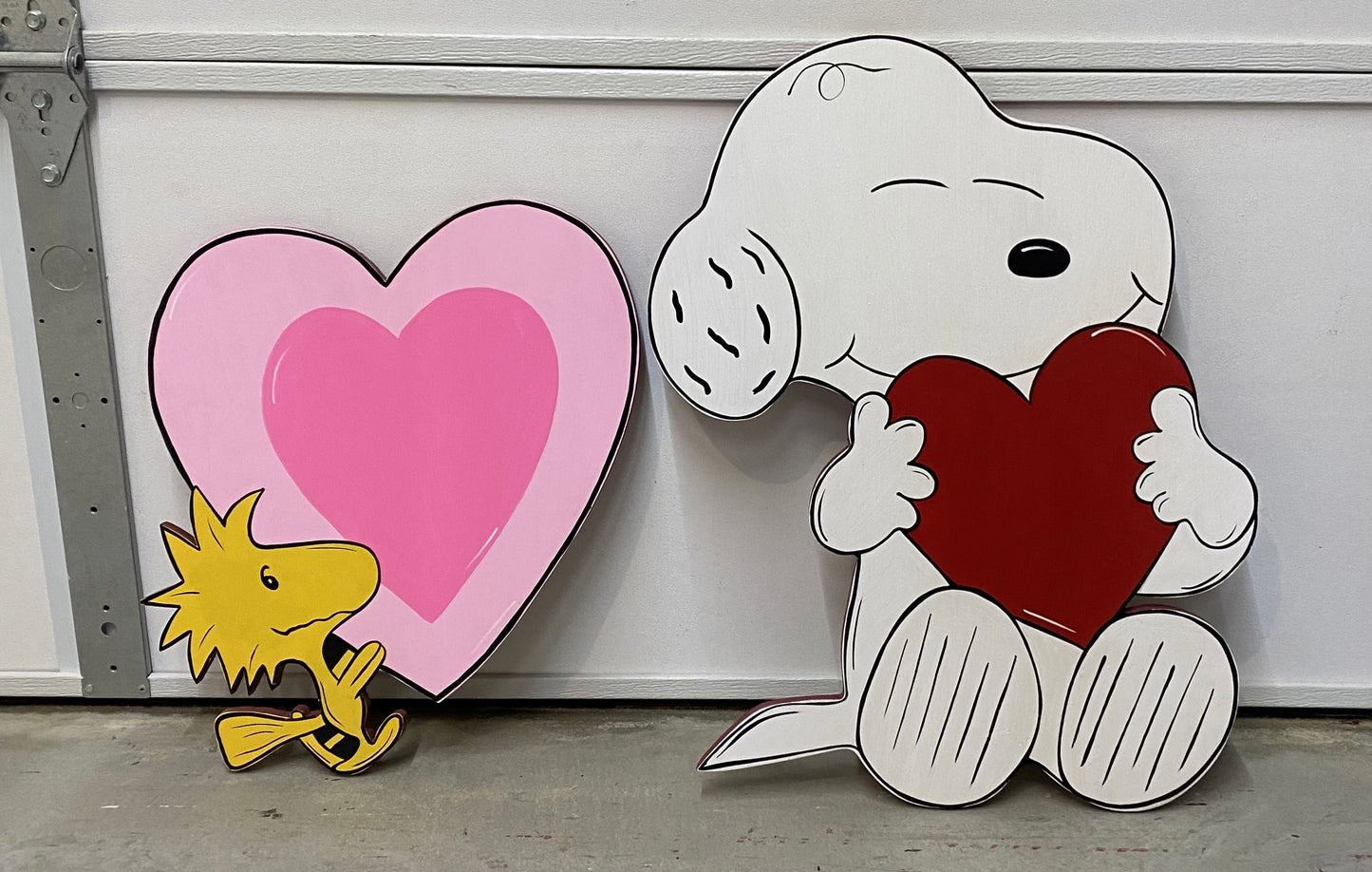 Happy Valentine’s Day Wood Outdoor Yard Art, Whimsical Character, Beagle Dog