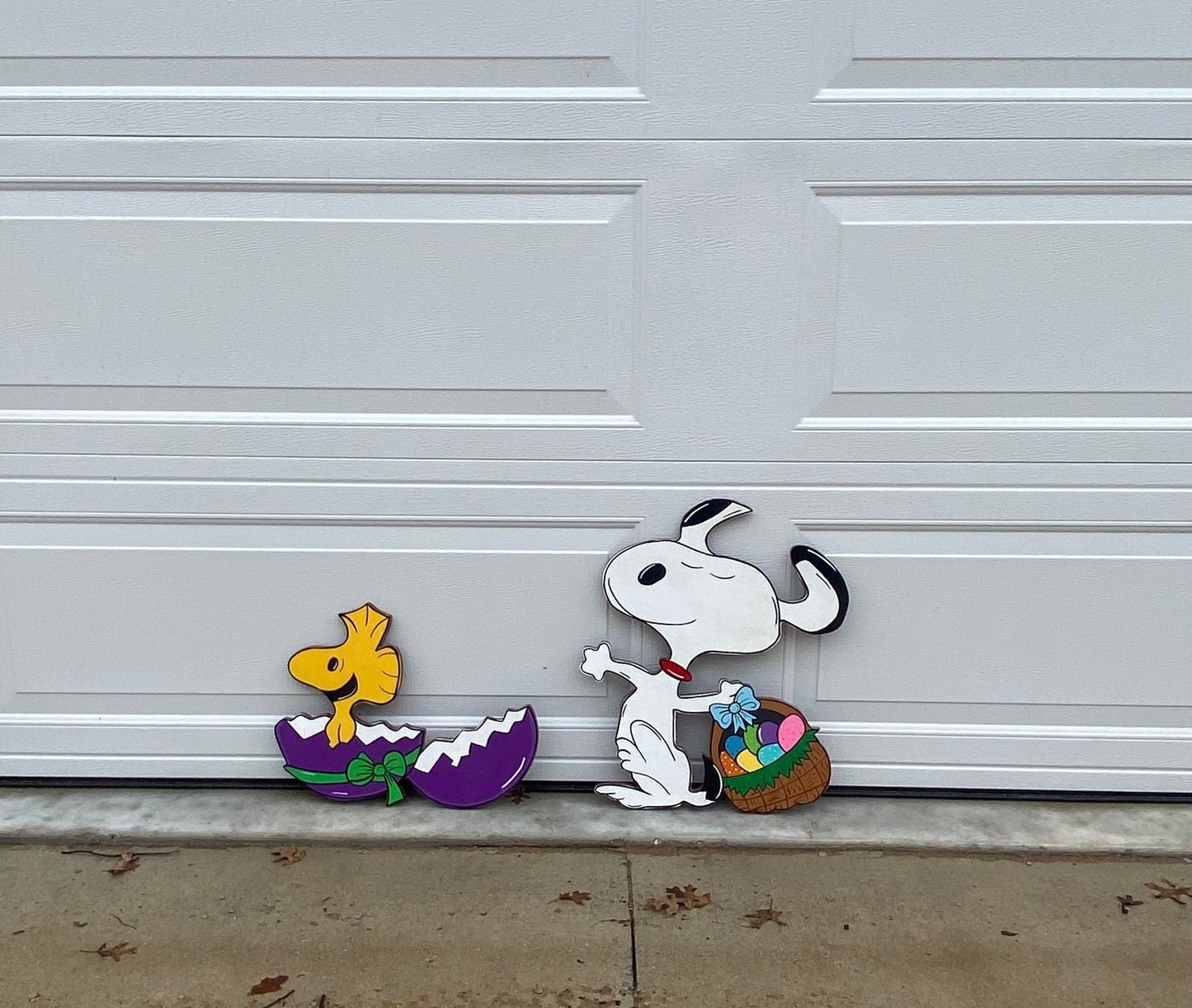 Easter Beagle Dog and Birdie Wood Outdoor Yard Art Decoration, Easter Lawn Sign