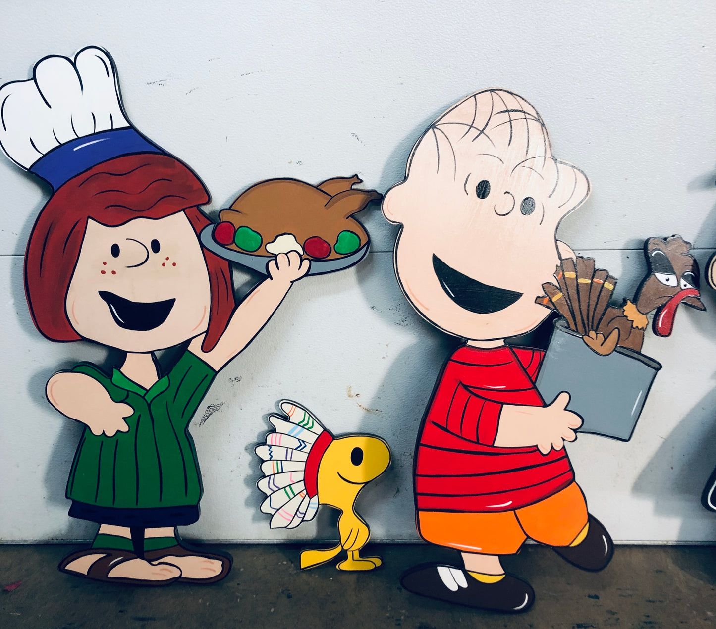 PEANUTS GANG THANKSGIVING WOOD OUTDOOR LAWN YARD ART SIGN, SET OF 8, CHARLIE BROWN