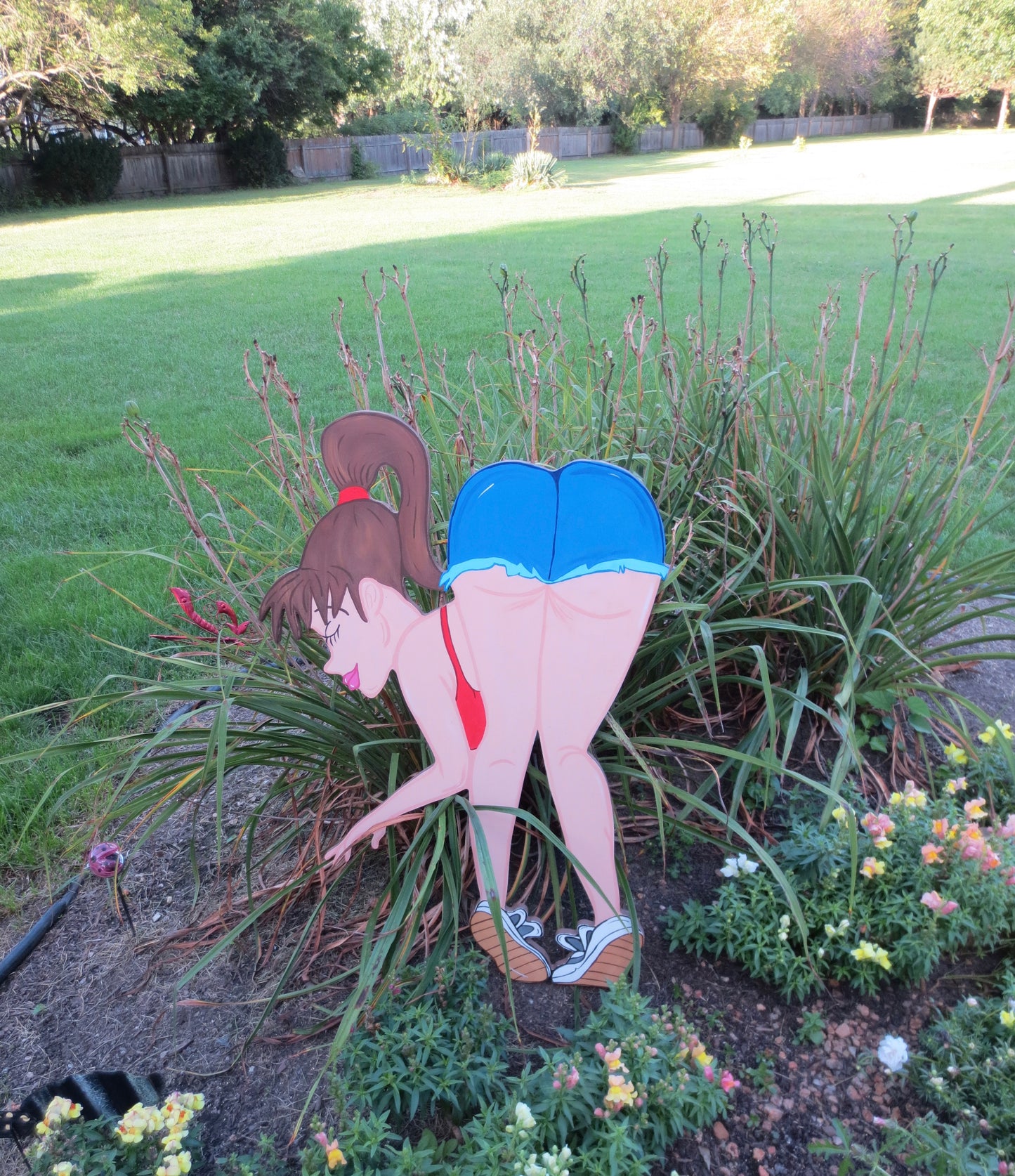 WOMAN BENDING OVER GARDENING, WOOD OUTDOOR YARD ART SIGN, GARDEN DECORATION