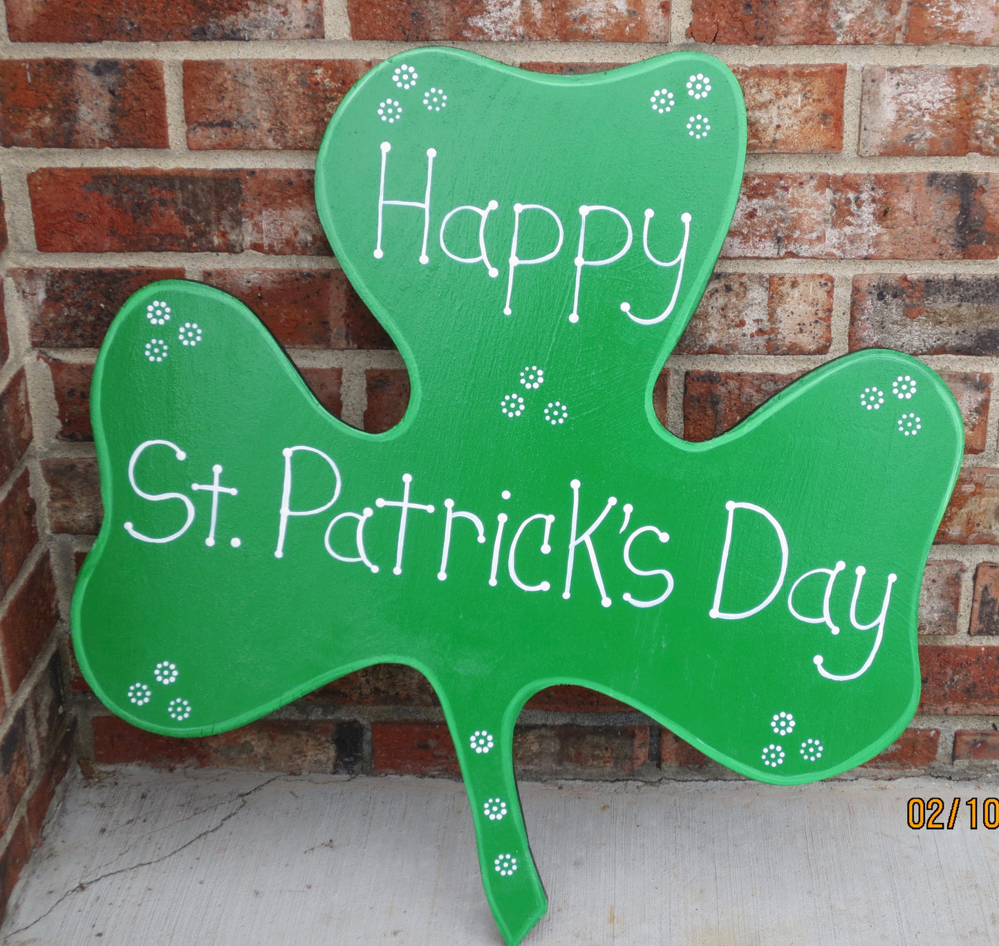 HAPPY ST. PATRICK’S DAY SHAMROCK CLOVER WOOD OUTDOOR YARD ART SIGN