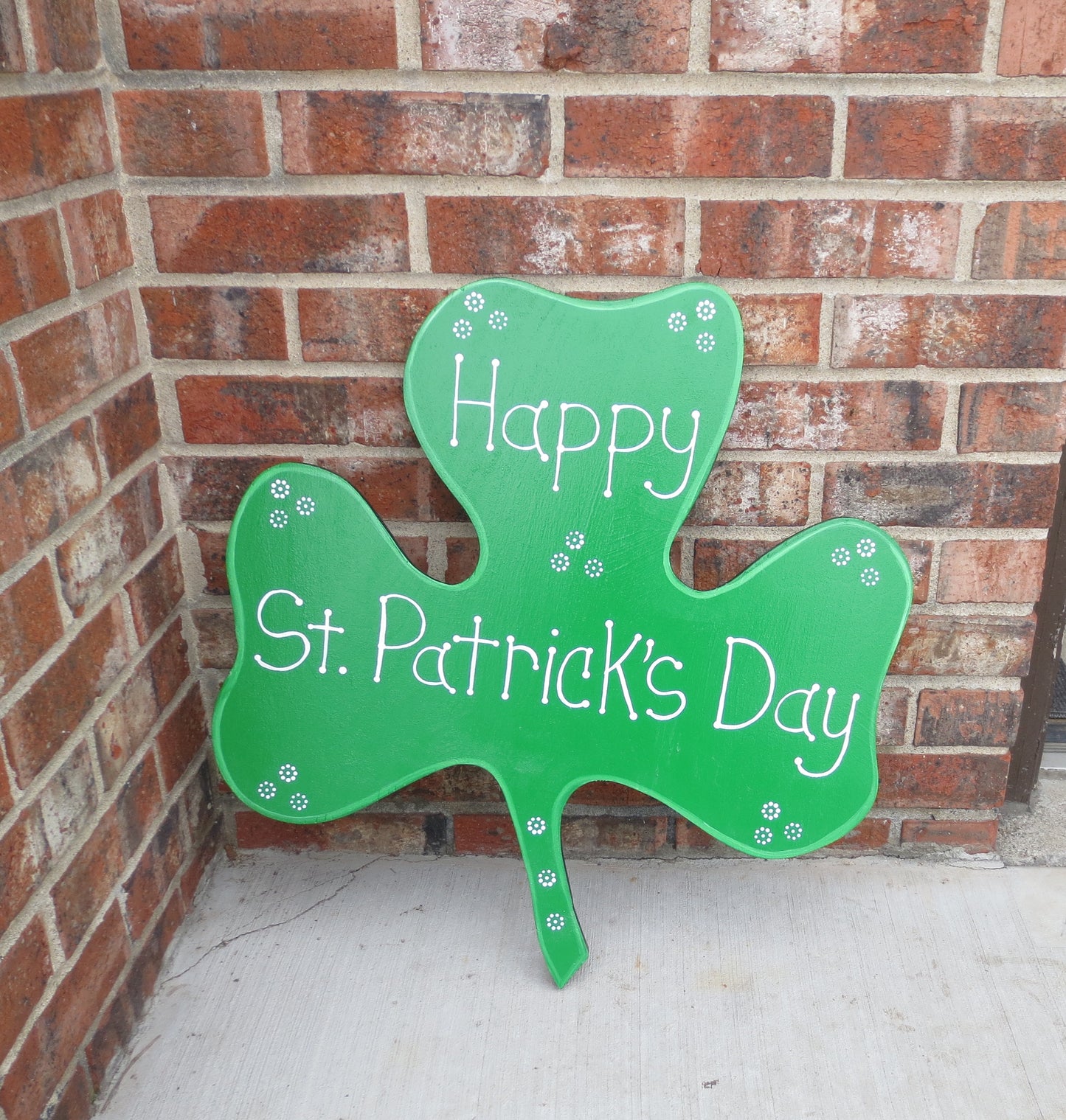 HAPPY ST. PATRICK’S DAY SHAMROCK CLOVER WOOD OUTDOOR YARD ART SIGN