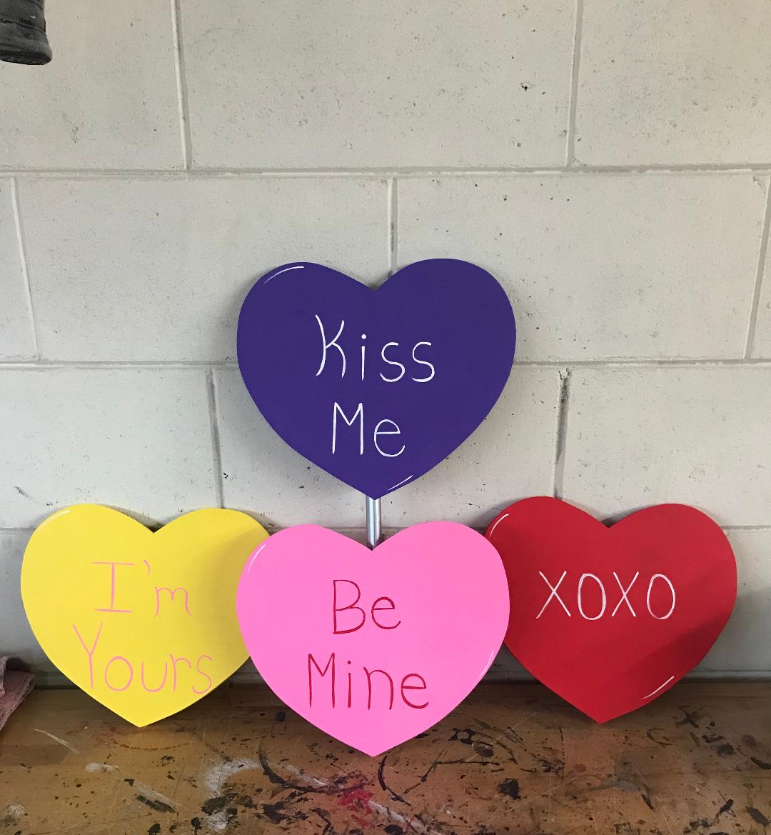 VALENTINE’S DAY CONVERSATION HEART WOOD OUTDOOR YARD ART SIGN, LAWN & GARDEN SIGN