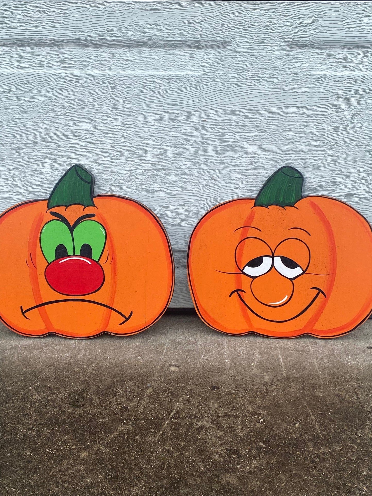 Halloween Jack-O-Lantern Pumpkins, Set of 2, Wood Outdoor Yard Art Sign, Outdoor Decorations