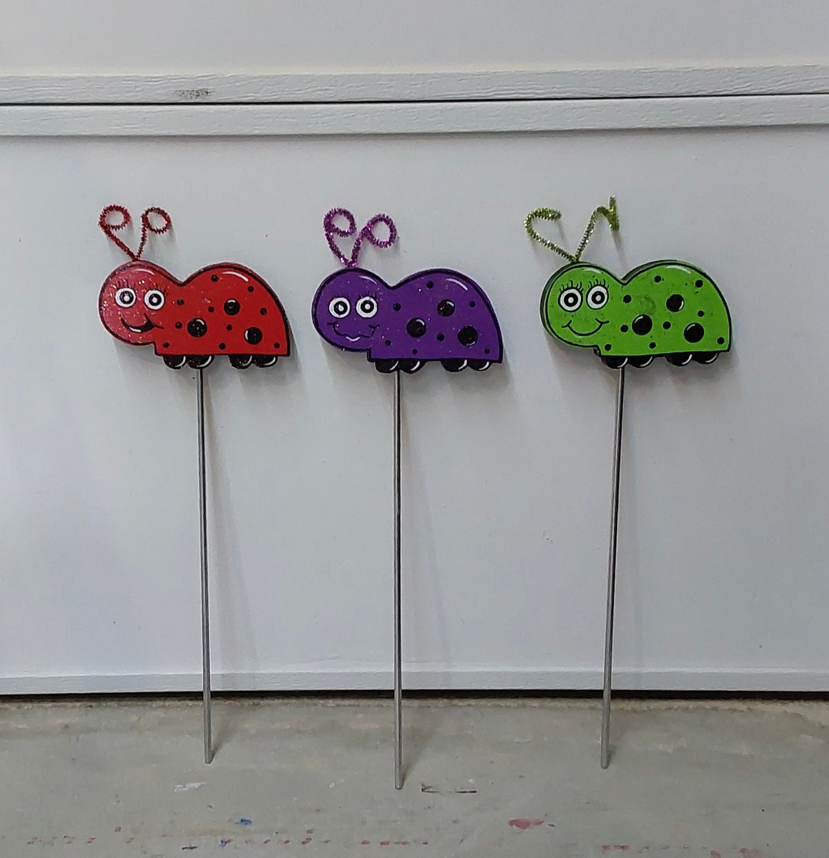 Garden Bug, Ladybug Plant Pokes, Garden Decor Wood Outdoor Decorations, Outdoor Lawn Yard Art