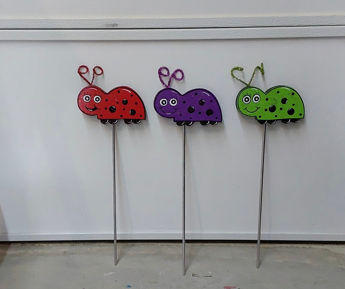 Garden Bug, Ladybug Plant Pokes, Garden Decor Wood Outdoor Decorations, Outdoor Lawn Yard Art