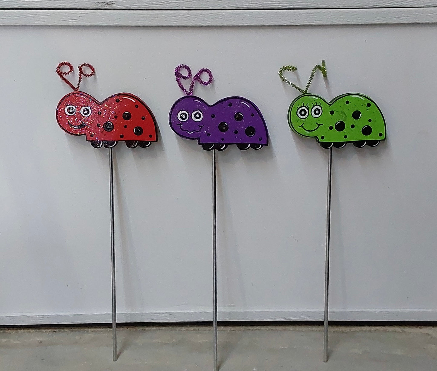 Garden Bug, Ladybug Plant Pokes, Garden Decor Wood Outdoor Decorations, Outdoor Lawn Yard Art