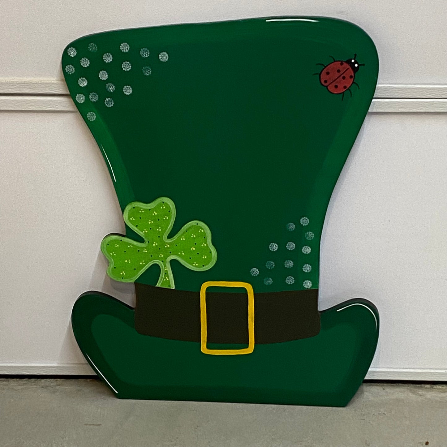 HAPPY ST. PATRICK’S DAY LEPRECHAUN HAT WOOD OUTDOOR YARD ART SIGN