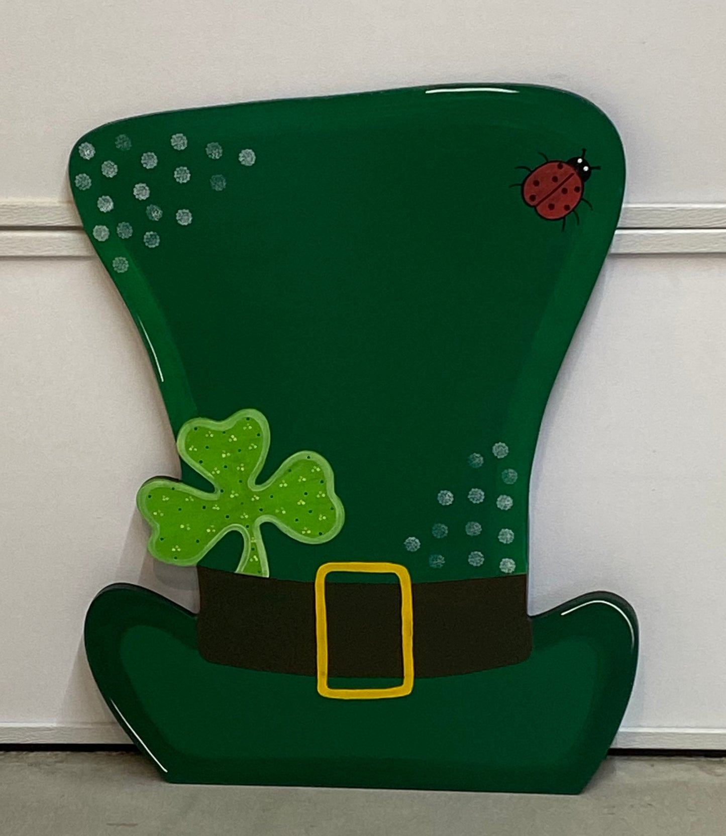 HAPPY ST. PATRICK’S DAY LEPRECHAUN HAT WOOD OUTDOOR YARD ART SIGN