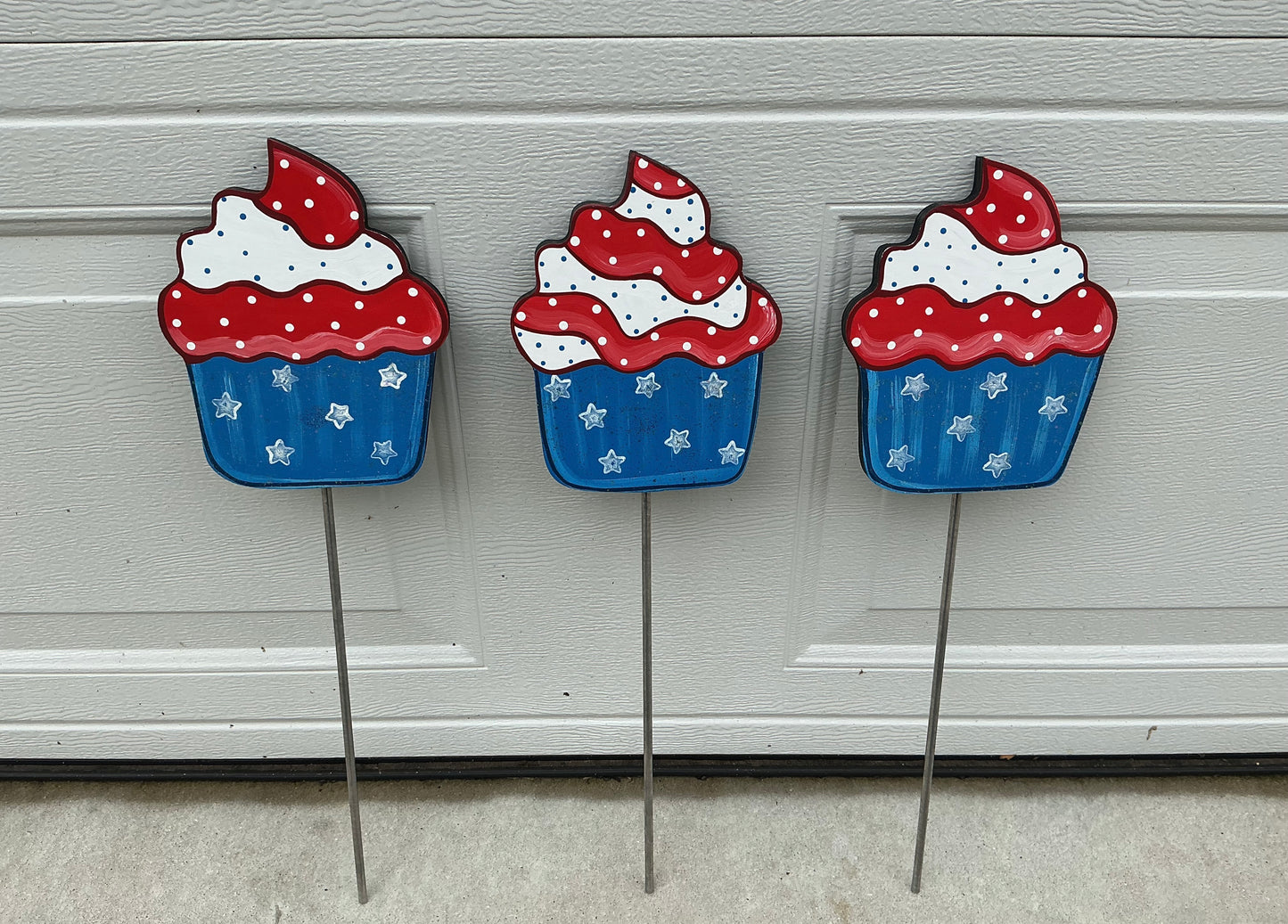 Patriotic Wood Cupcake Yard Art Plant Poke - Red, White, & Blue Wood Decoration