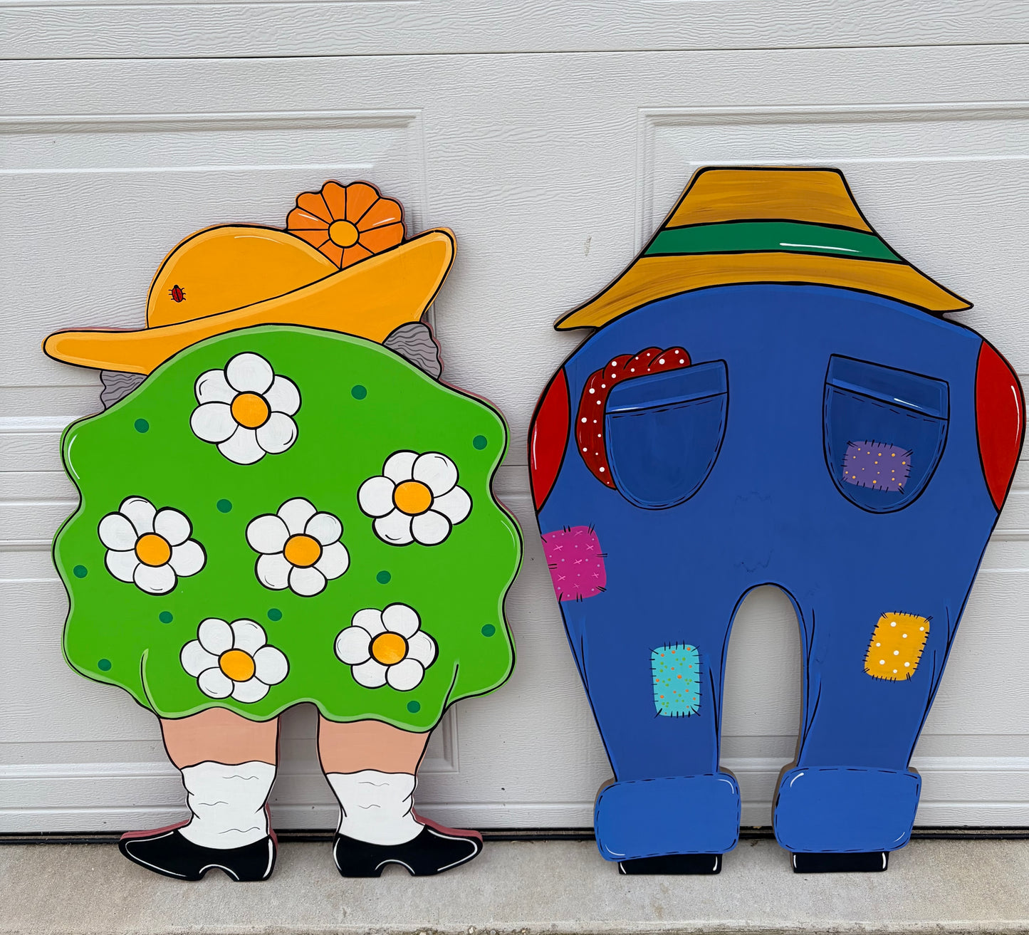 Grandma & Grandpa Bending Over Gardners Wood Outdoor Yard Art Sign, Bent Over Garden Decor