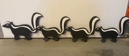 Skunk Family Wood Outdoor Yard Art Sign, Set of 4, Mama and her babies, skunks