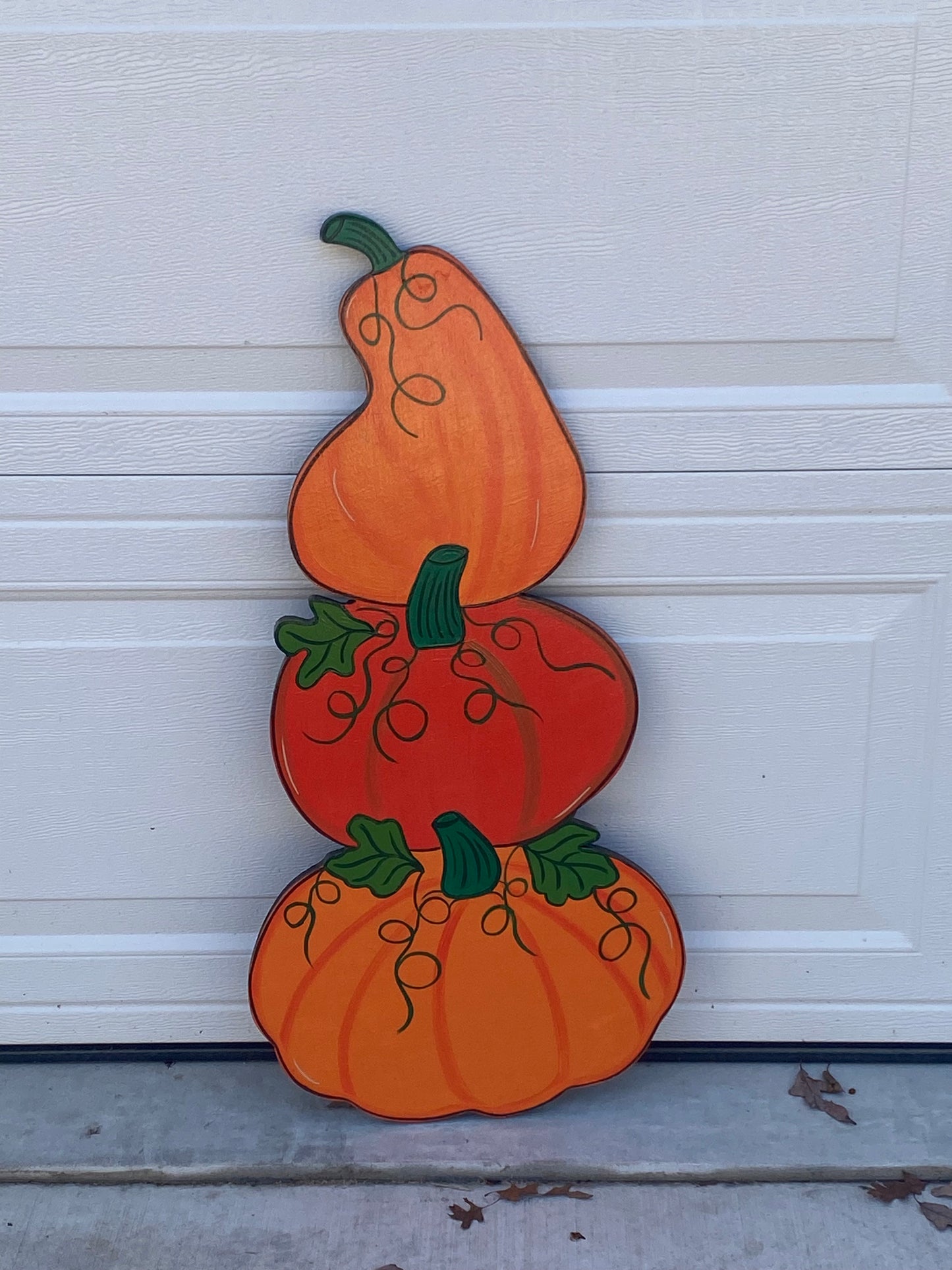 Halloween and Fall Pumpkin Trio, Pumpkins Stacked, Thanksgiving Pumpkins Wood Outdoor Yard Art Sign, Halloween Outdoor Decorations