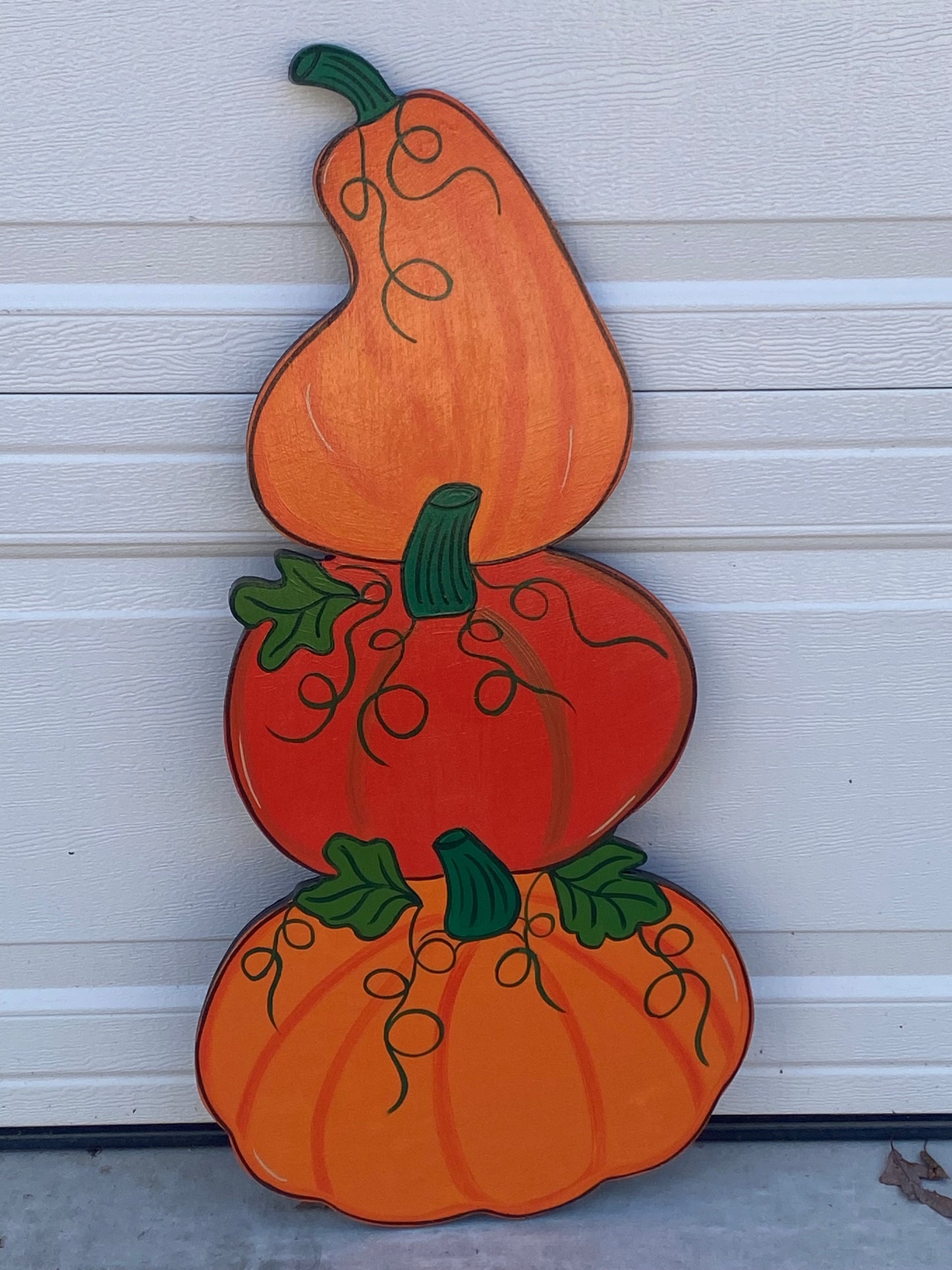 Halloween and Fall Pumpkin Trio, Pumpkins Stacked, Thanksgiving Pumpkins Wood Outdoor Yard Art Sign, Halloween Outdoor Decorations