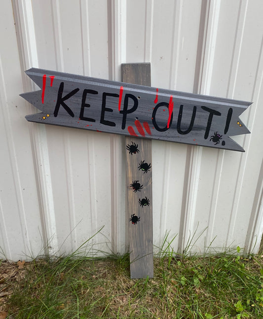 HALLOWEEN KEEP OUT WOOD YARD ART SIGN, HALLOWEEN OUTDOOR YARD ART DECORATIONS, SCARY SIGN