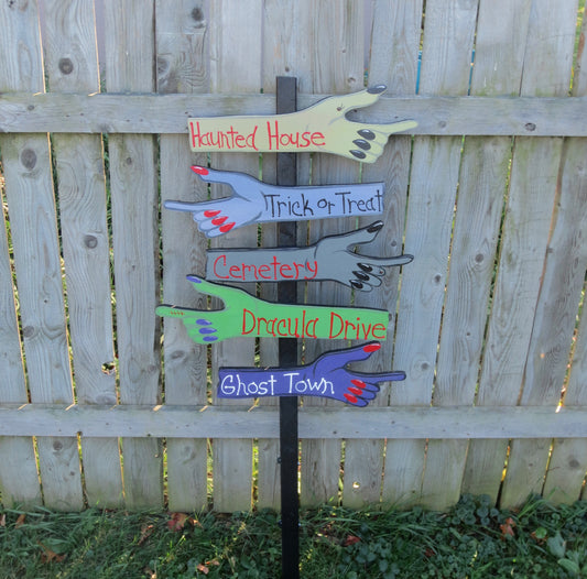 HALLOWEEN DIRECTIONAL HAND WOOD OUTDOOR YARD ART SIGN, HALLOWEEN DECORATION, HAUNTED HOUSE, TRICK OR TREAT